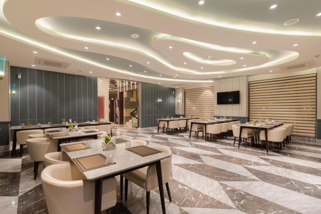 Elite Park Inn Jaipur Ngoại thất bức ảnh